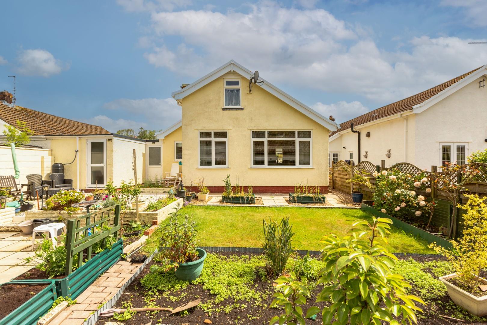 Whitestone Avenue, Bishopston, Murton, Swansea, SA3 3DA